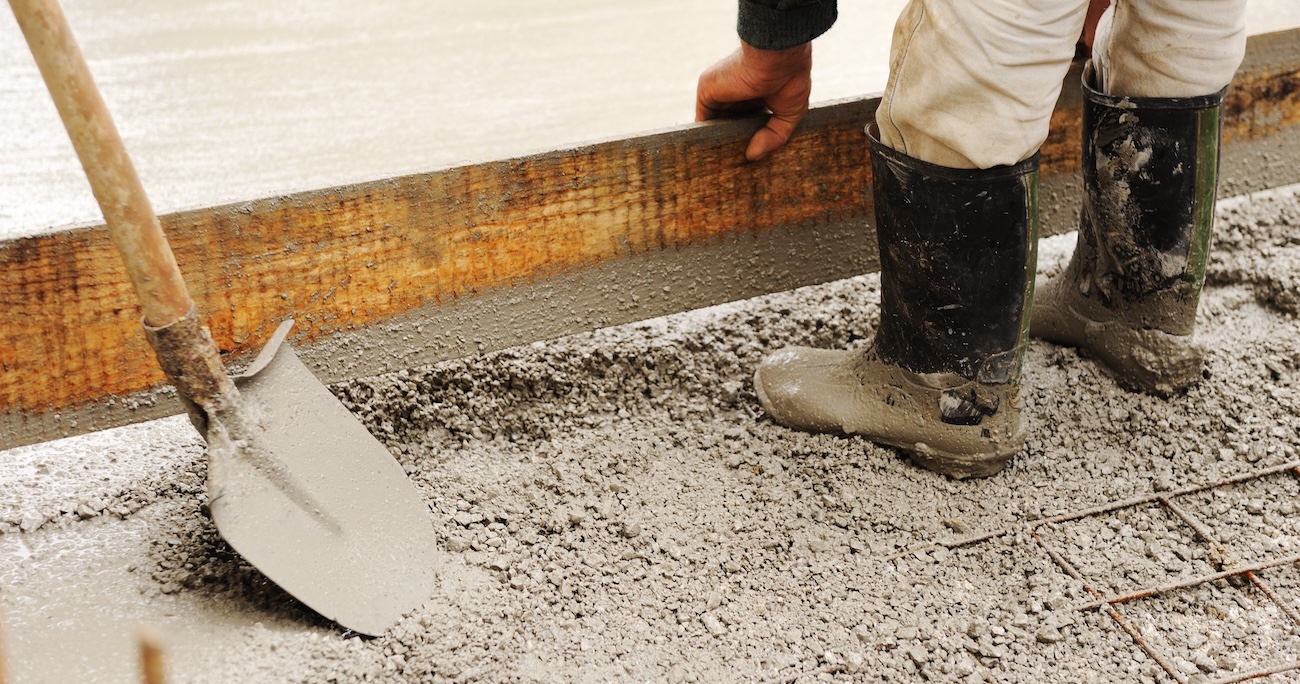 Betonarbejde ved et fundament.
